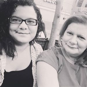 Meet your Posher, Dennisse