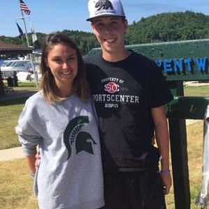 Meet your Posher, Emily