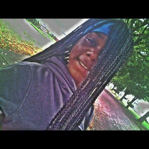 Meet your Posher, Kelly