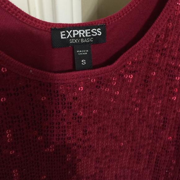 Express red sequin tank - Picture 2 of 3