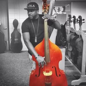 Meet your Posher, Jomy