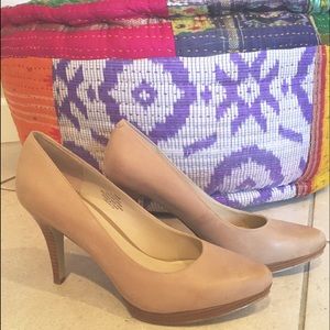 Nude Nine West pumps, perfect for work