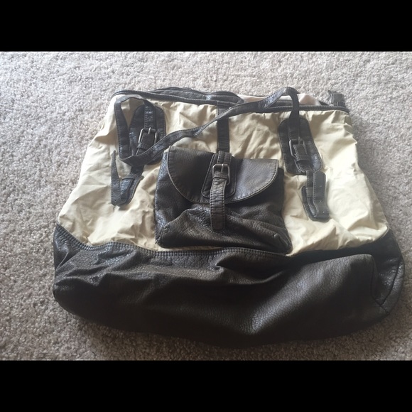 Converse tote