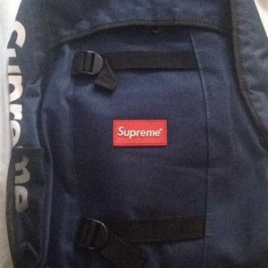 SUPREME NAVY BLUE BACKPACK