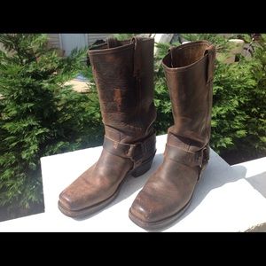 Frye Harness 12R Boots