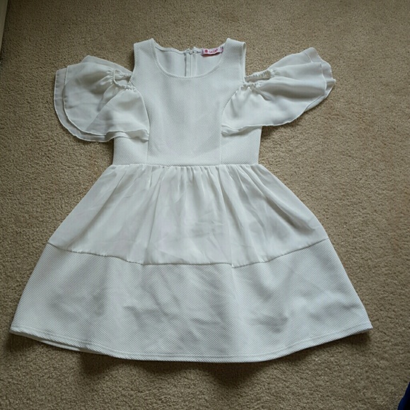 White Off The Shoulder Dress - Picture 3 of 3