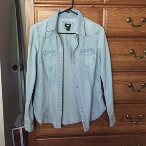 Denim shirt