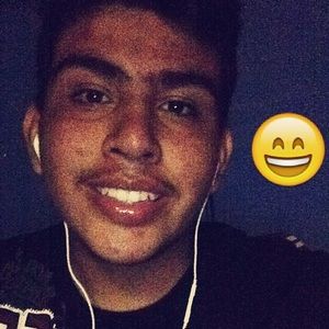 Meet your Posher, Vicente