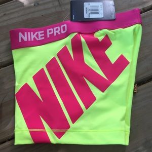 NWT Nike PRO XSMALL 3" Compression shorts pants