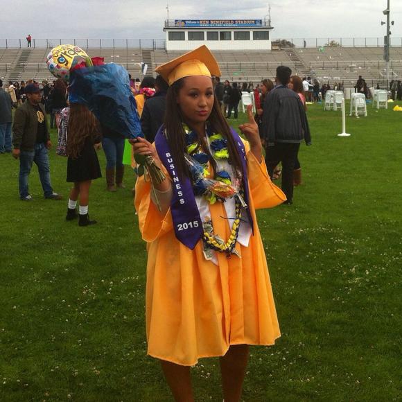 Meet your Posher, Eunique