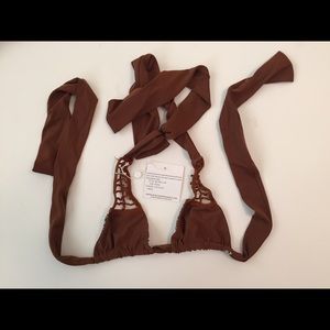 Secrets Top - Coconut