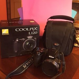 Coolpix L120 camera in NEW CONDITION