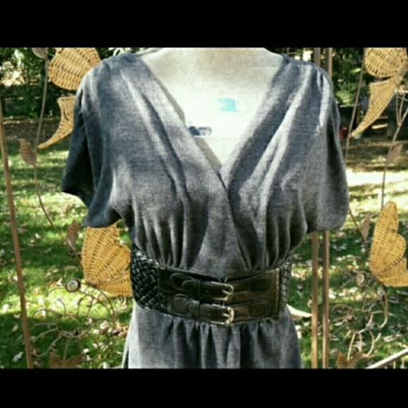SOLD Gray Dress w/Belt Design - Picture 2 of 4