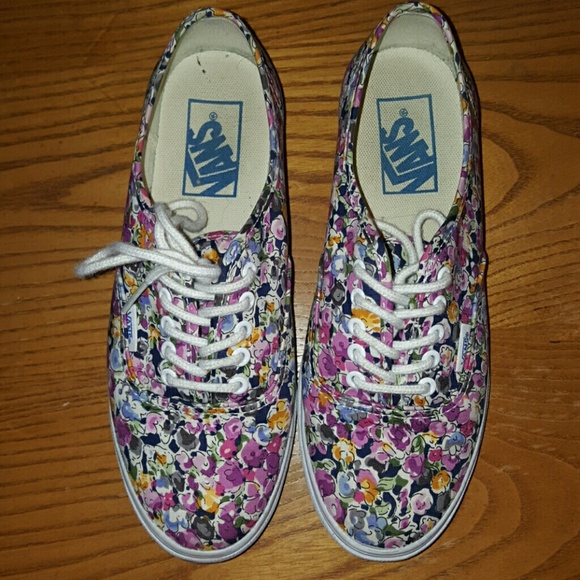 Floral Vans - Picture 2 of 3