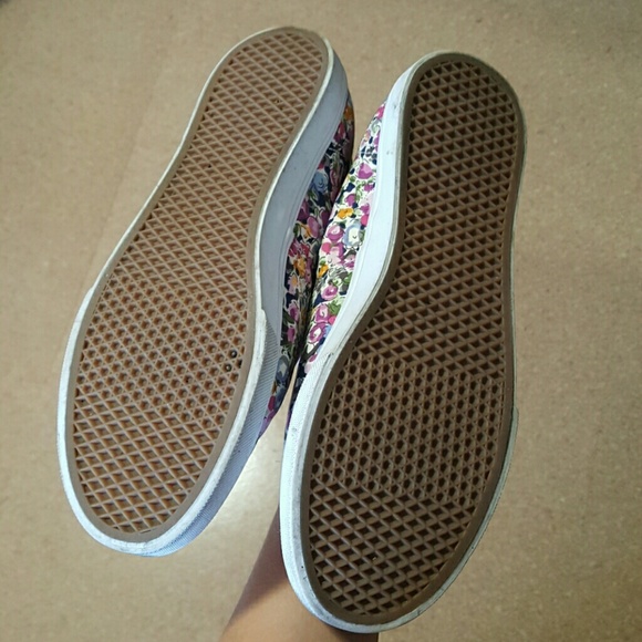 Floral Vans - Picture 3 of 3