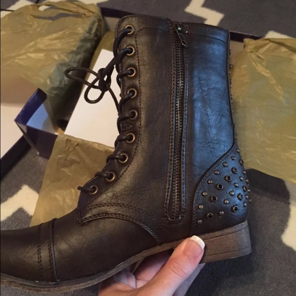 Madden Girl by Steve Madden Gally combat boots - Picture 3 of 4