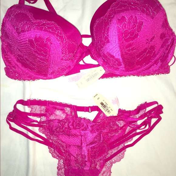 Victoria's Secret magenta bra and panty bundle