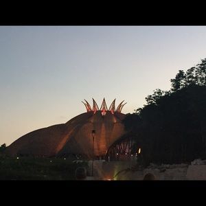 Meet your Posher, Kenisha