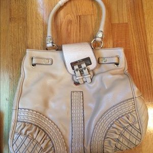 Jessica Simpson purse