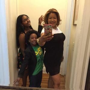 Meet your Posher, Dennise