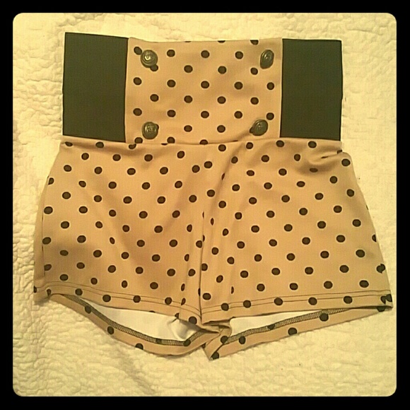Polka dot high waisted shorts
