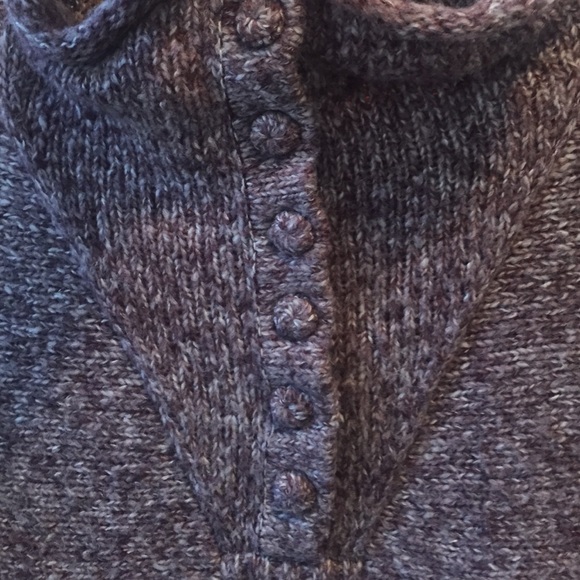 BCBG Generation sweater - Picture 3 of 4