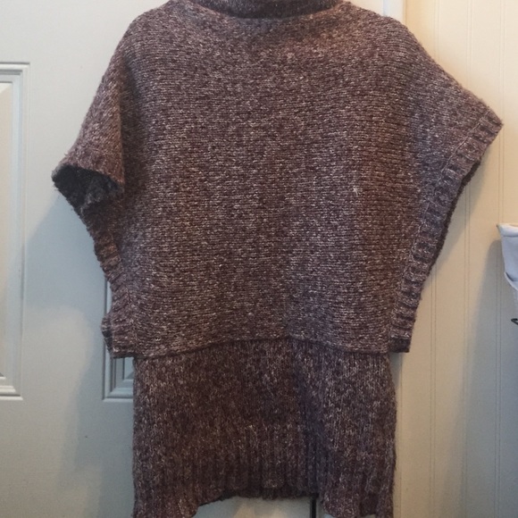 BCBG Generation sweater - Picture 4 of 4