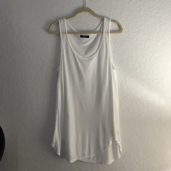 Michael Lauren tank