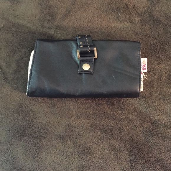 Volcom wallet