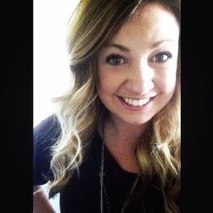 Meet your Posher, Lindsay