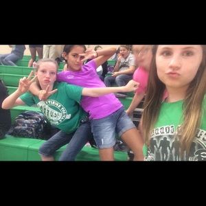 Meet your Posher, Olivia