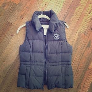 Abercrombie vest kids L