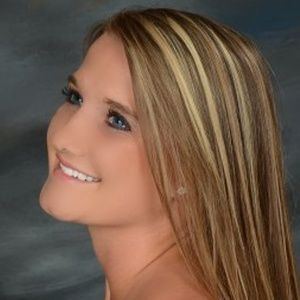 Meet your Posher, Kenna