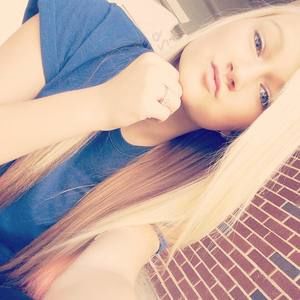 Meet your Posher, Kayla nicole