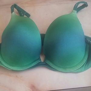 Reduced💥Victoria's Secret Push-Up Bra 32A Green