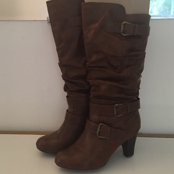 Steve Madden Shoes - Steve Madden leather boots