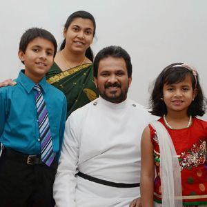 Meet your Posher, Binoy