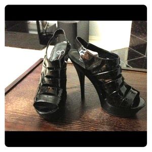 Looking for the heels!!!