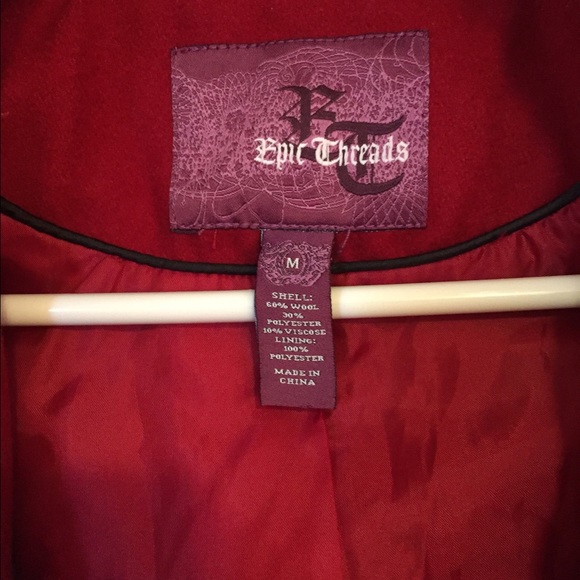 Red peacoat - Picture 2 of 4