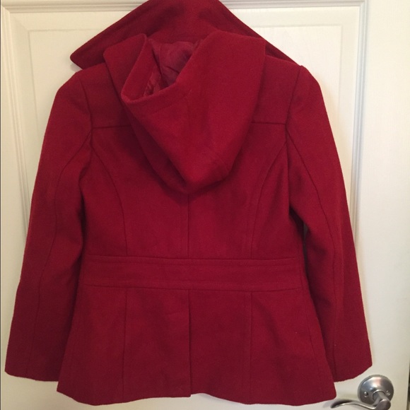 Red peacoat - Picture 3 of 4