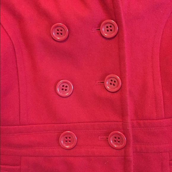 Red peacoat - Picture 4 of 4