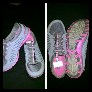 Sketches Walking Shoes😅🏃