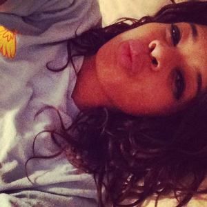 Meet your Posher, Latoya