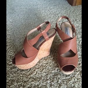 Steve Madden wedge
