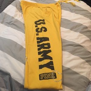 Victoria's Secret boyfriend U.S. ARMY pants