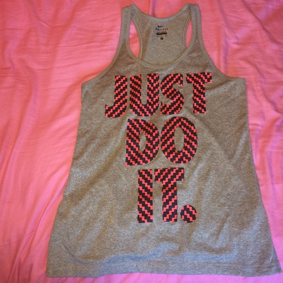 Nike tank top
