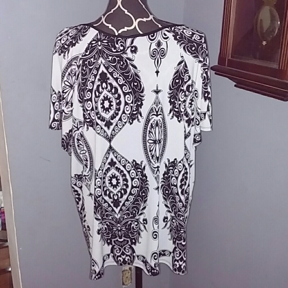 Black and White 3x plus size