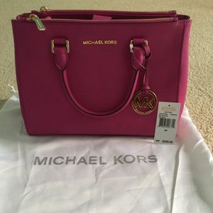 Michael kors sutton medium