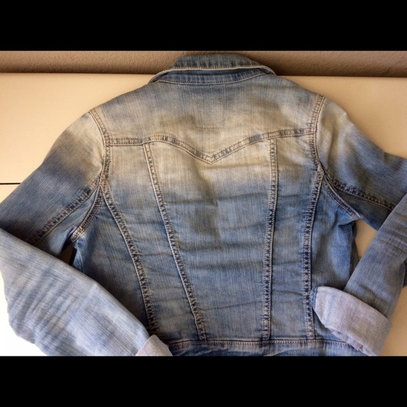 Jessica Simpson Denim Jacket - Picture 2 of 2