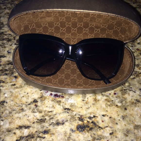 Black Gucci sunglasses